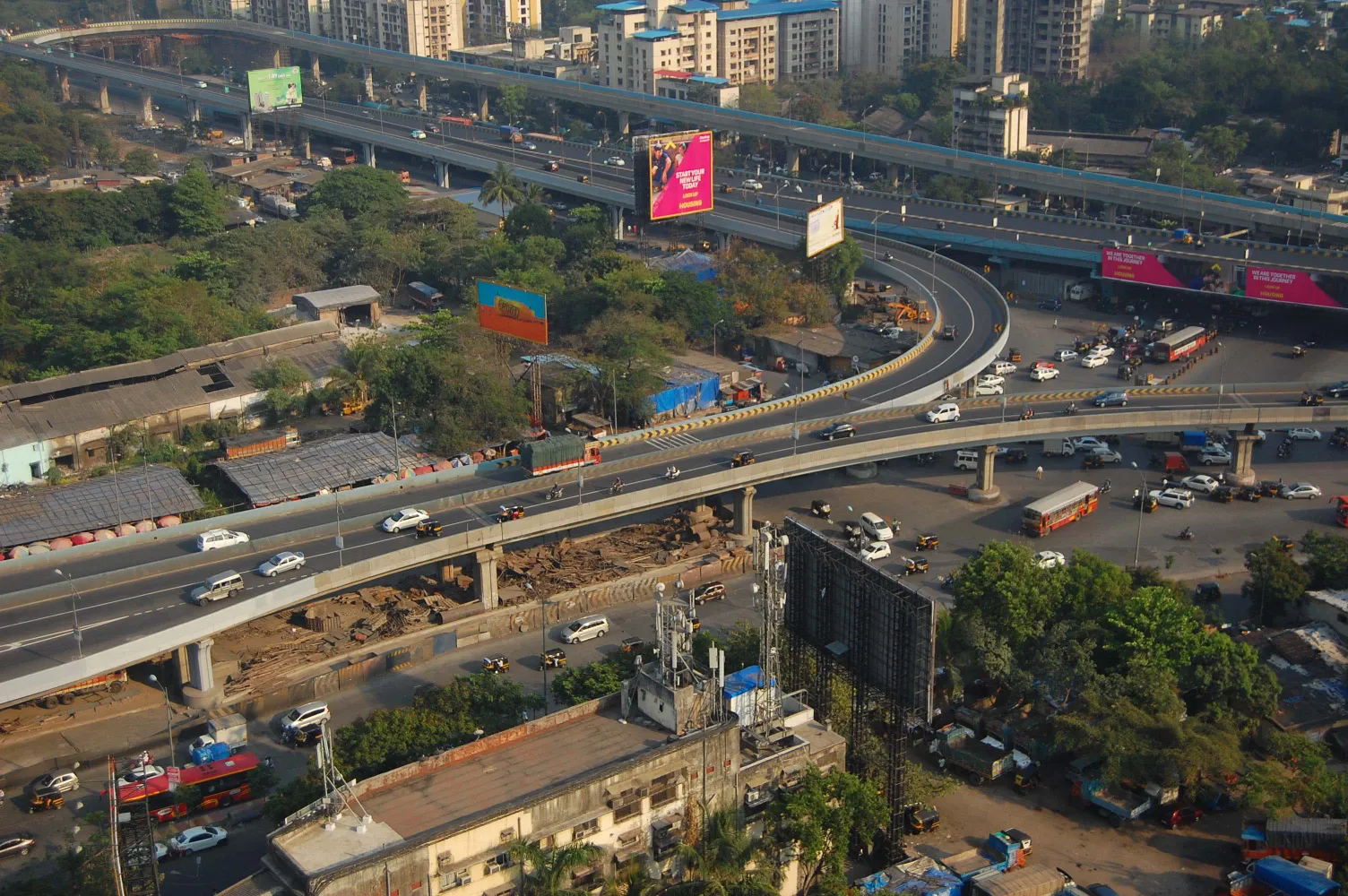 Kapurbawdi Flyover 12